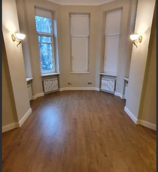 Жити у серці Києва. Скільки коштують квартири на Хрещатику: ціни та фото